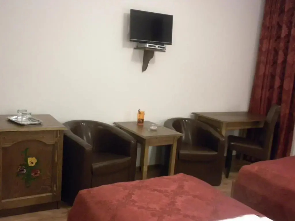 Pensiunea Cetatea Craiului - Chambres