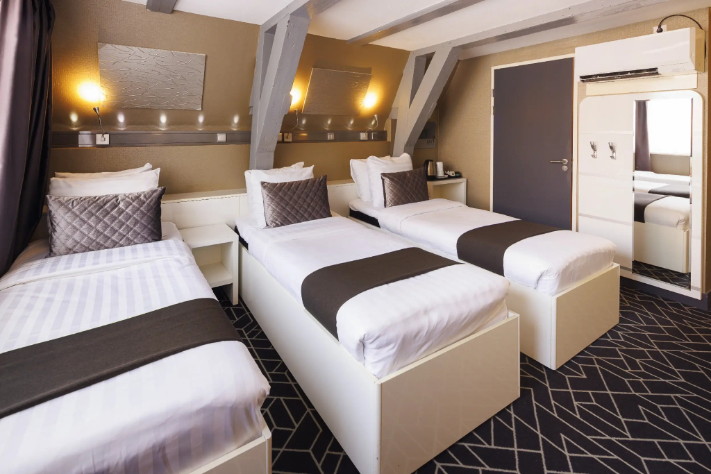 Hotel CC - Général