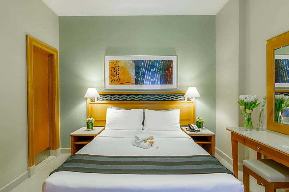 Golden Sands Hotel Apartments