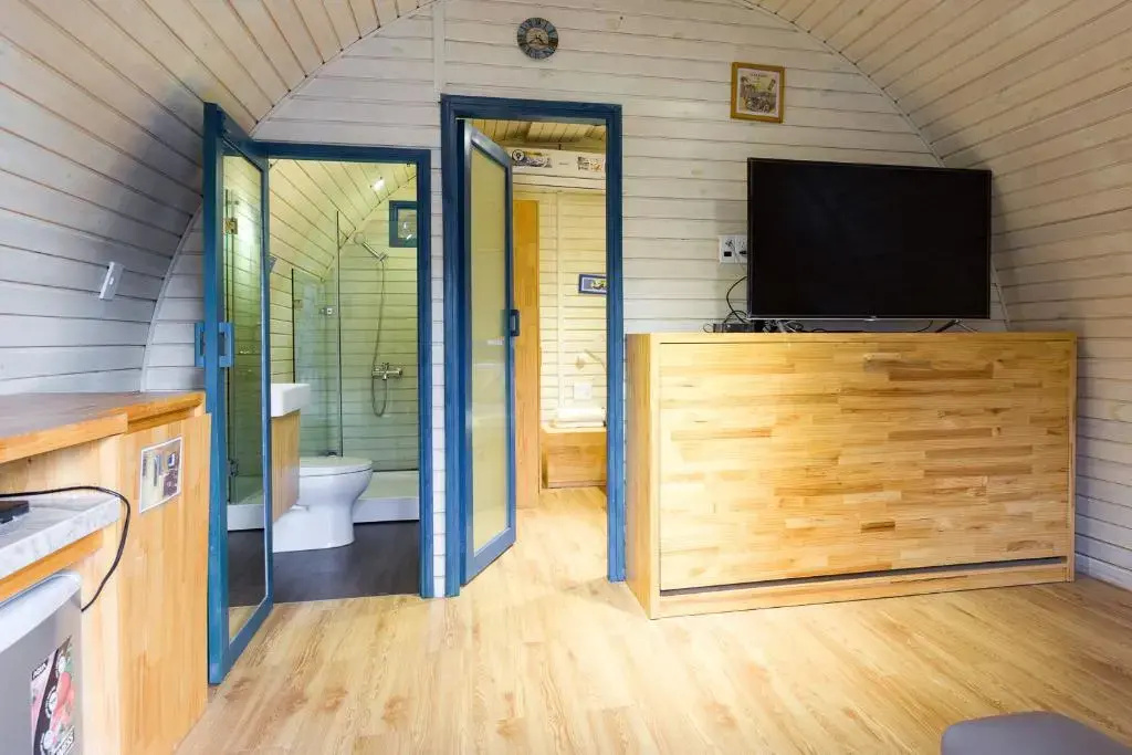 Deluxe Bungalow