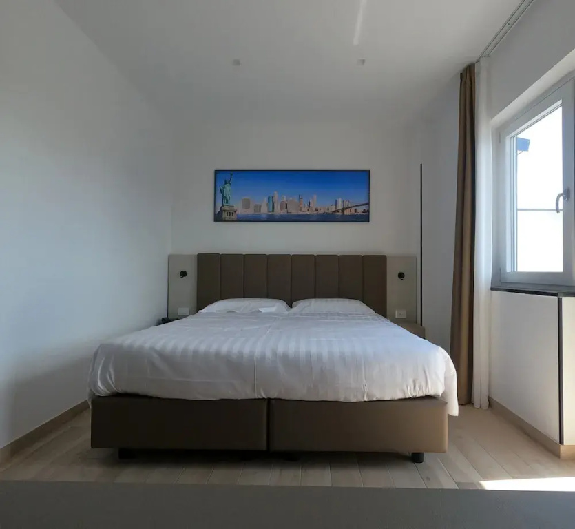 Standard Double room (full double bed)