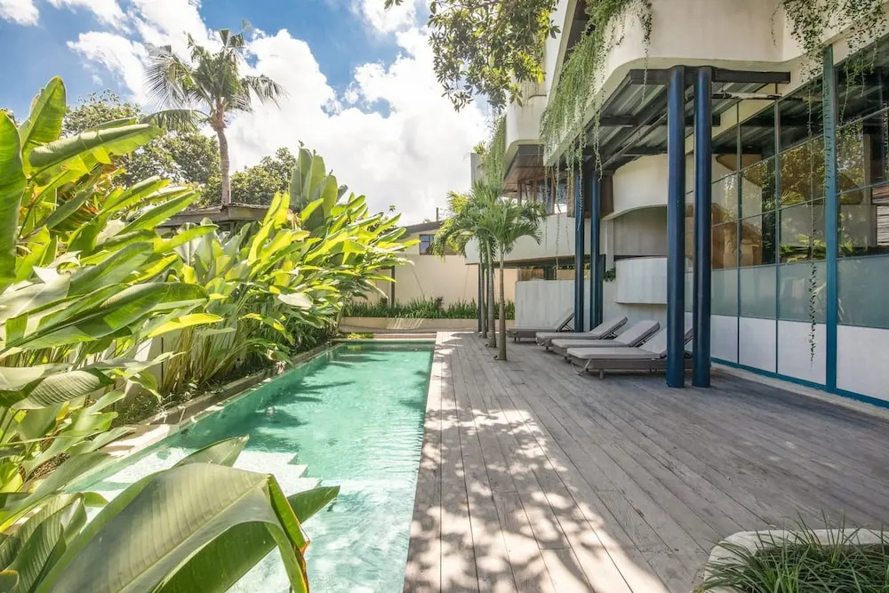 BAZ Villa 12 Studio 2 L Elegant 1BR Loft With Art Deco Flair Shared Pool