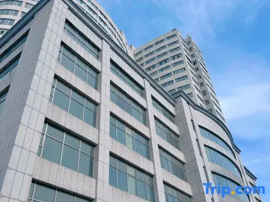 Xiaoshan·Intelligent High-altitude River View Designer B&B