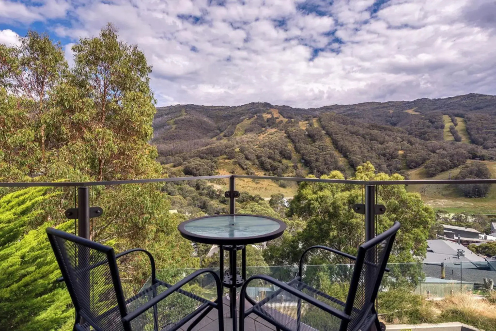 Lantern 1 Bedroom Balcony with amazing view