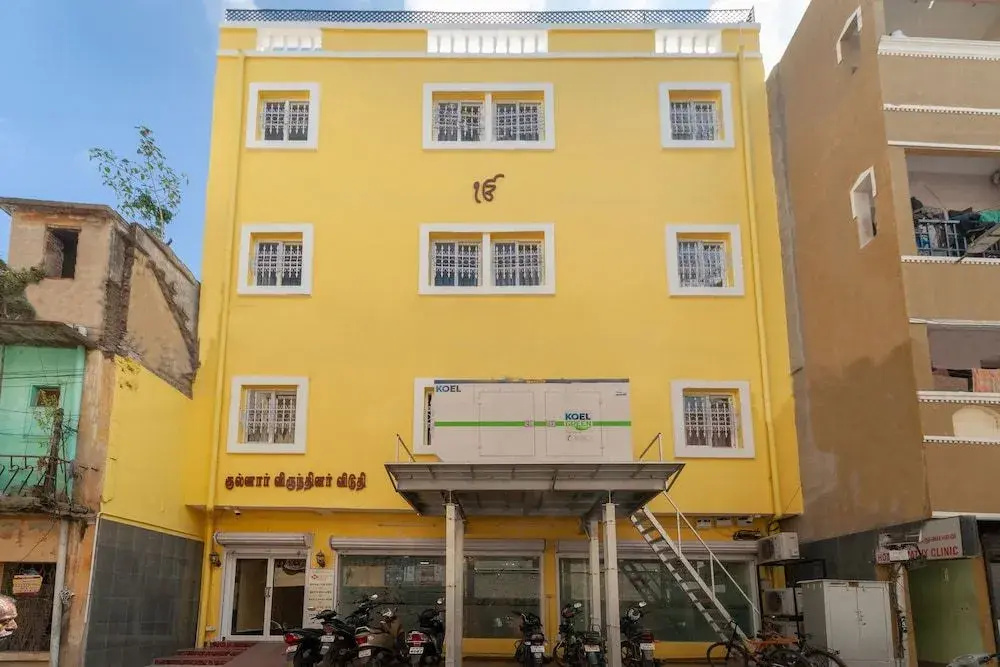 OYO Flagship 22588 Near Apollo Hospital