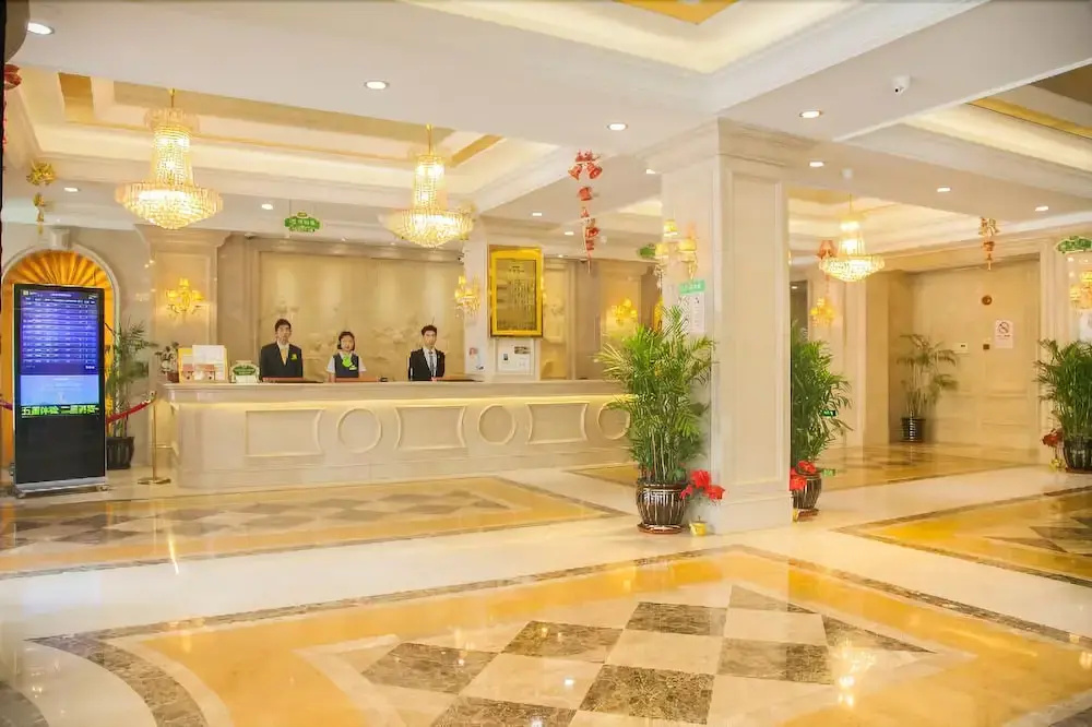 Hotel photo 1
