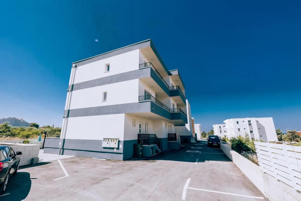 Apartments Bella