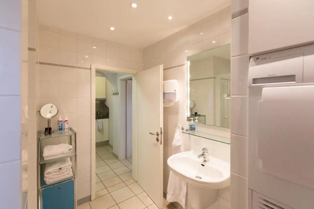 Wohnung für 4 Pers in Sechtem bei Köln/Bonn, DB-Anschluß - фото 3