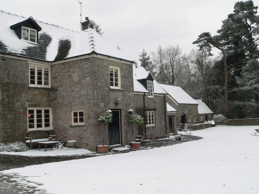 Danby Lodge