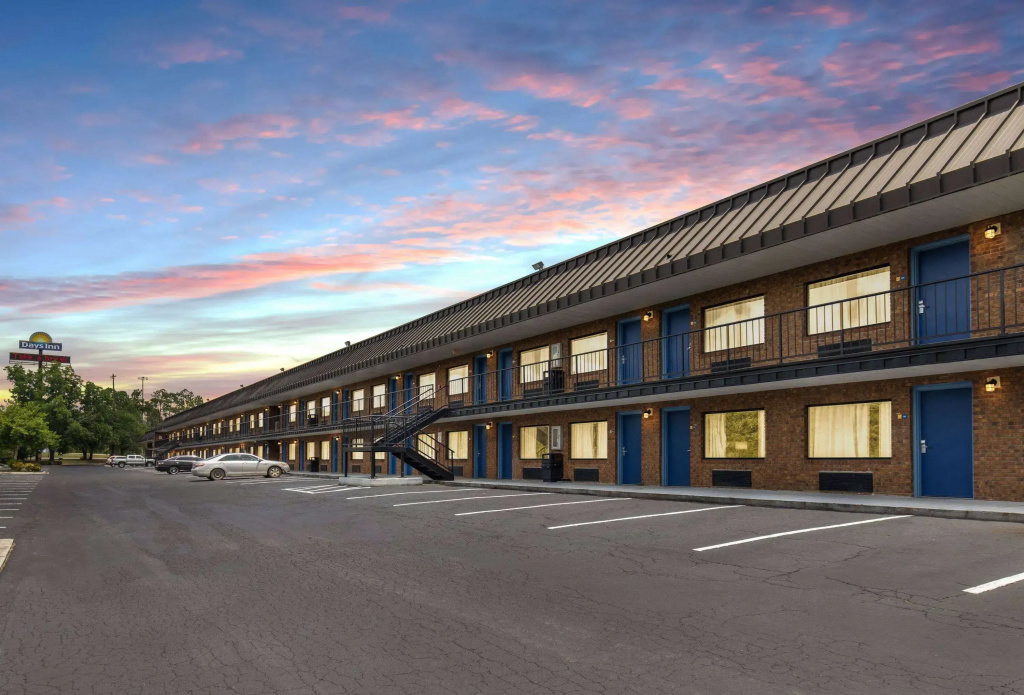 Days Inn by Wyndham St George