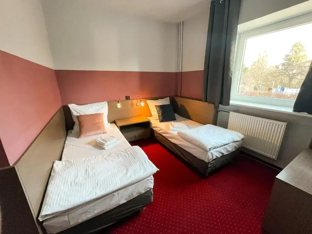 Standard Double room (full double bed)