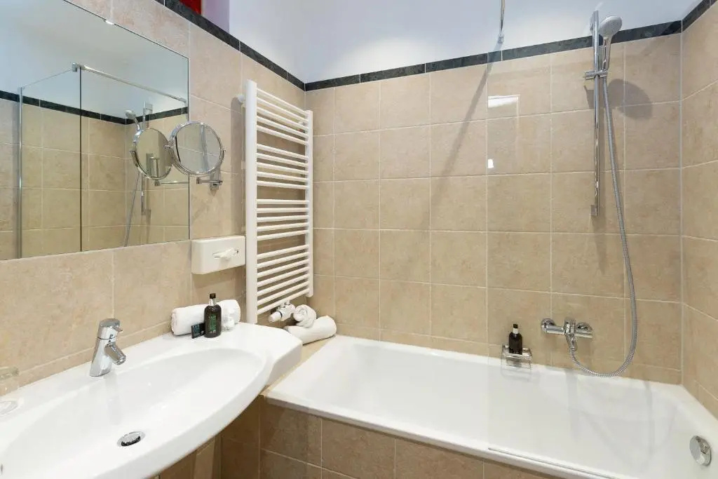 Hotel Hirsch - Chambres