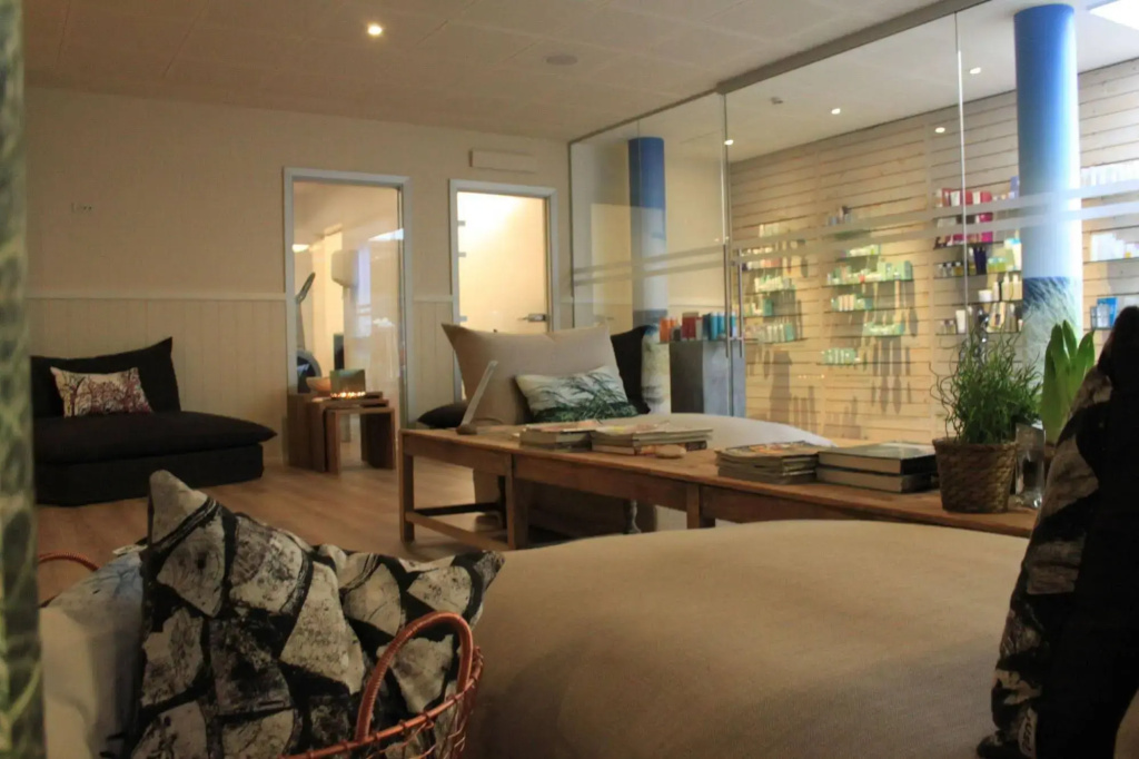 Ruths Hotel - 3