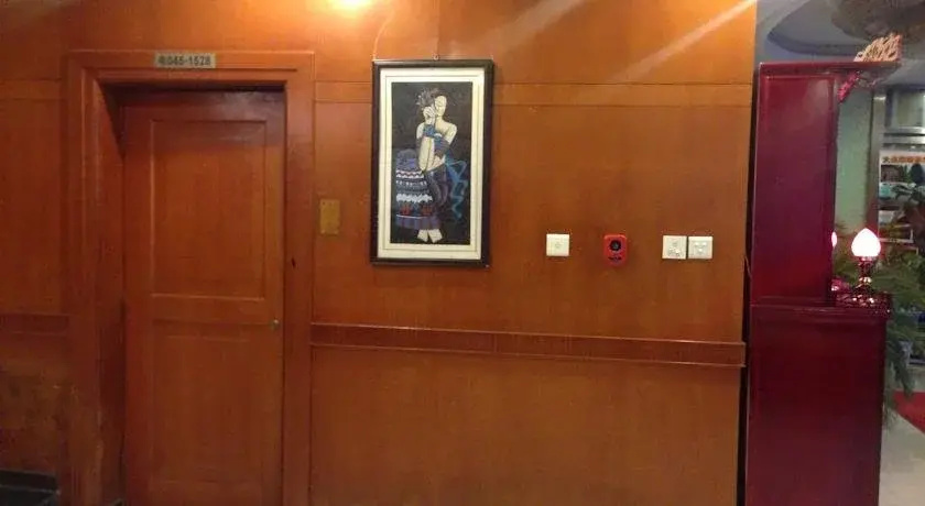 Hotel photo 12