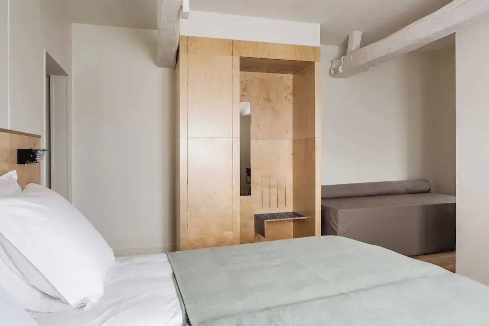 New Hotel Opera 34