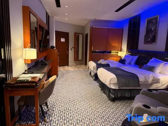 Deluxe Double room (twin beds)