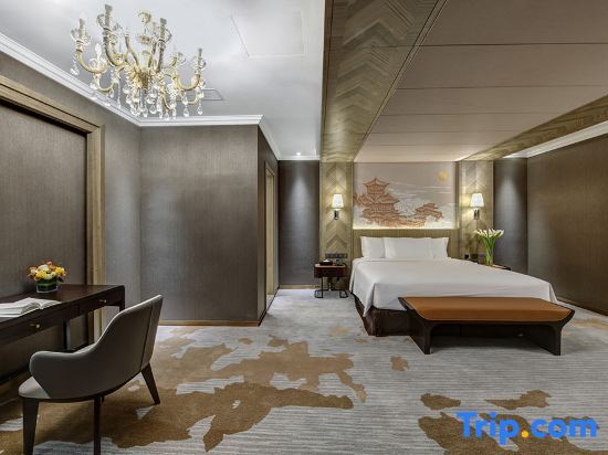 Люкс Presidential в Phoenix Hotel