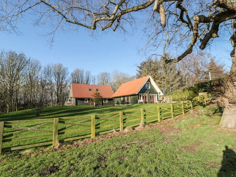 Apple Tree Lodge
