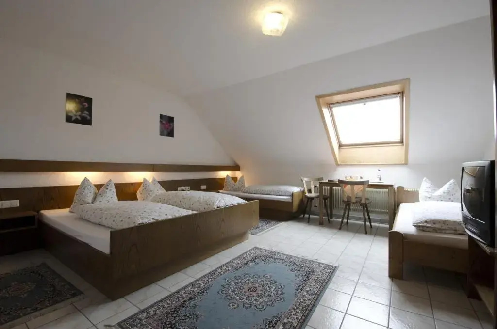 Hotel Gasthof Rössle - Chambres