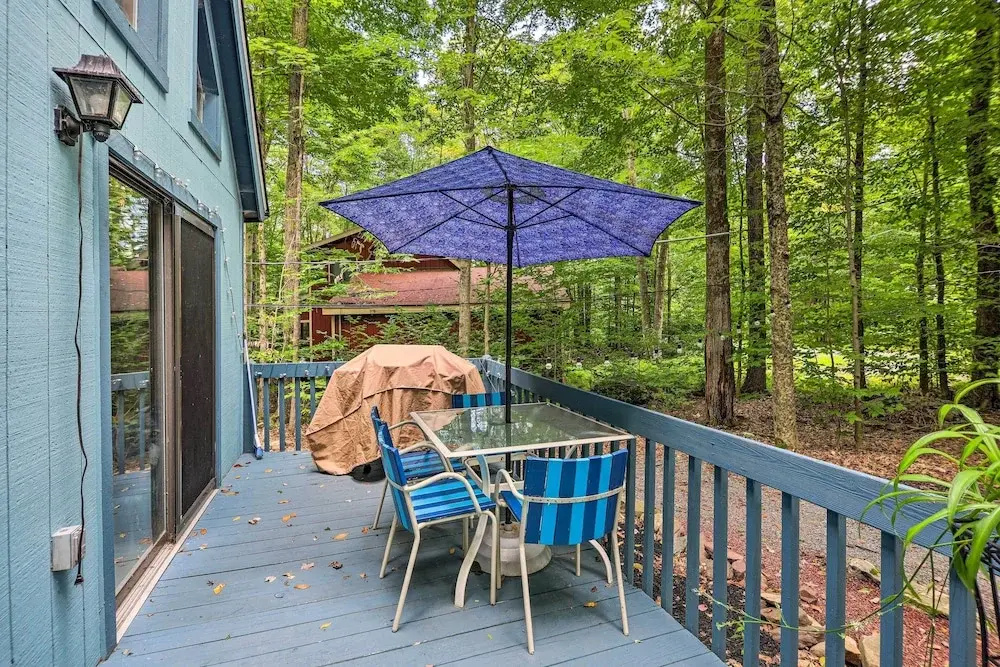 Colorful Pocono Lake Cabin w/ Deck & Fire Pit