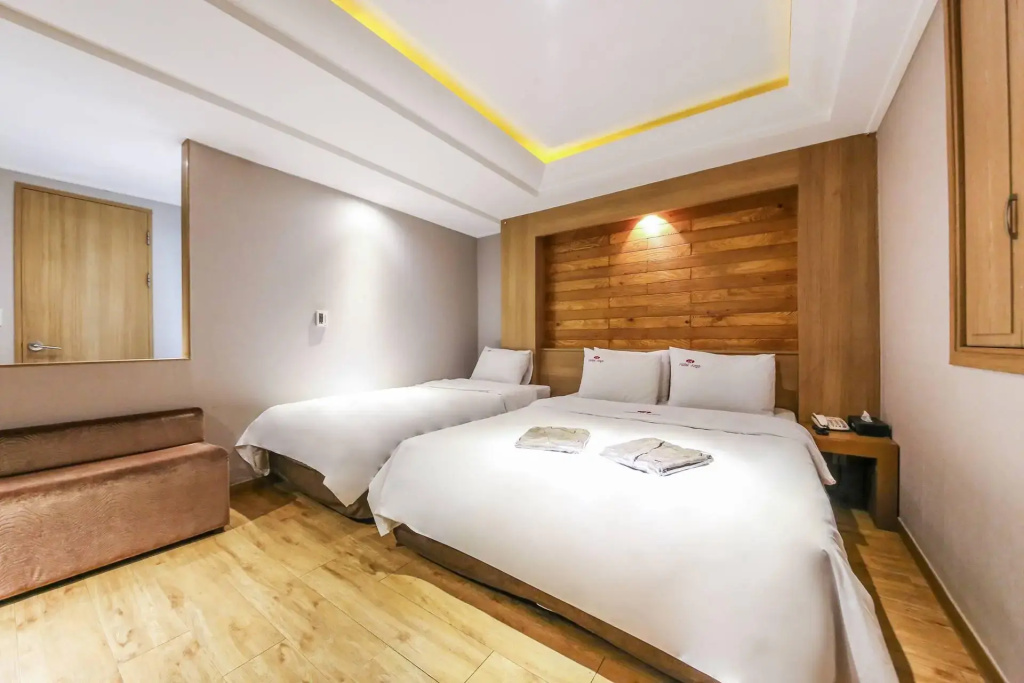 Superior Double room (twin beds)