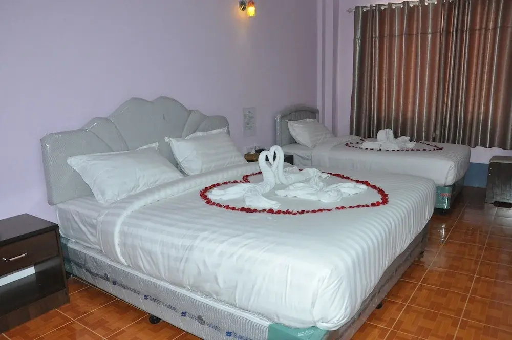 Man Shwe Li Hotel - Chambres
