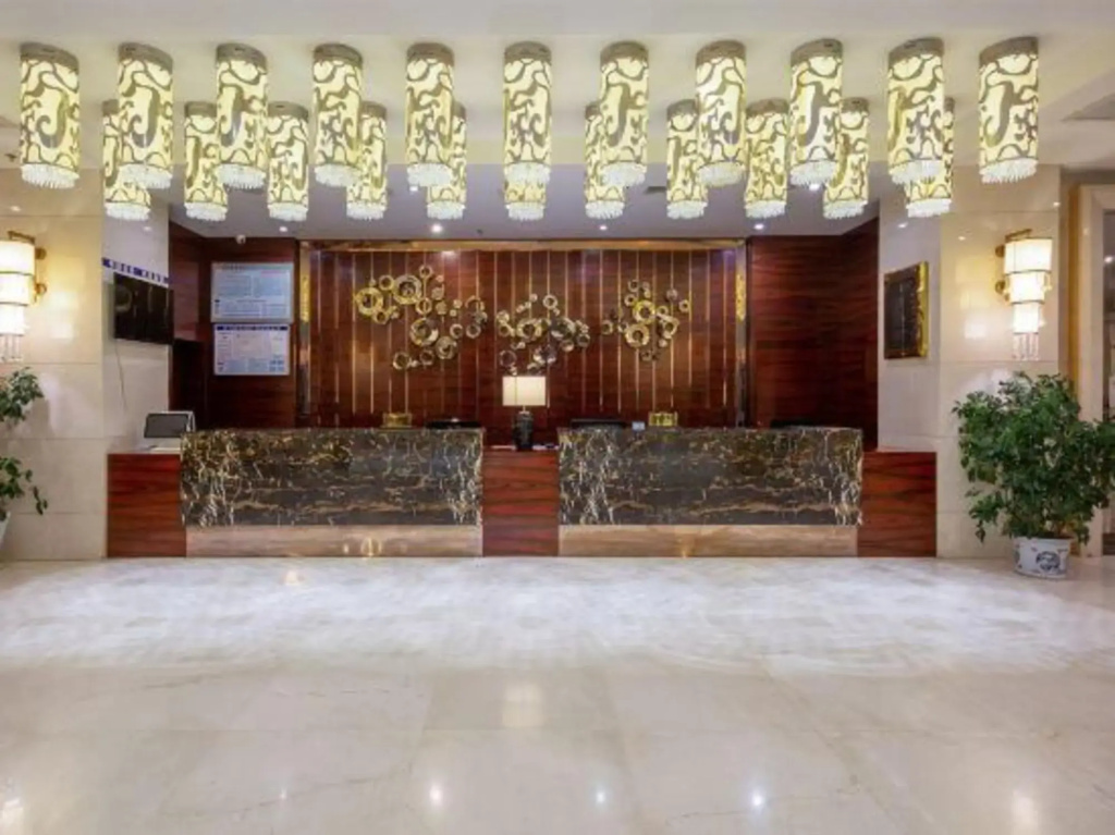 Hanyan Pearl Hotel