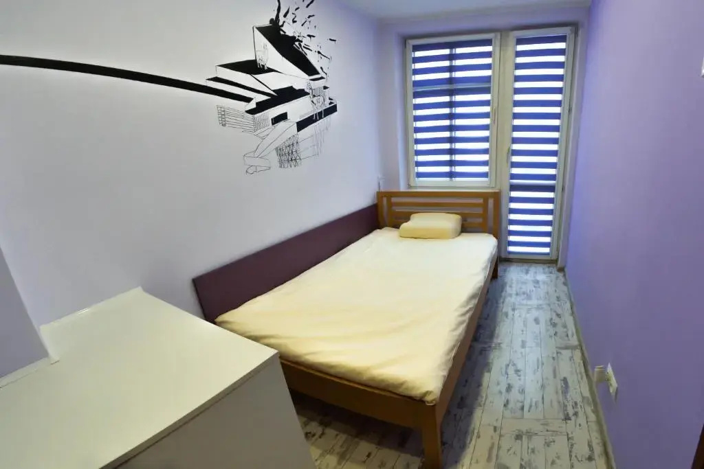 Standard Double room with balcony (full double bed)