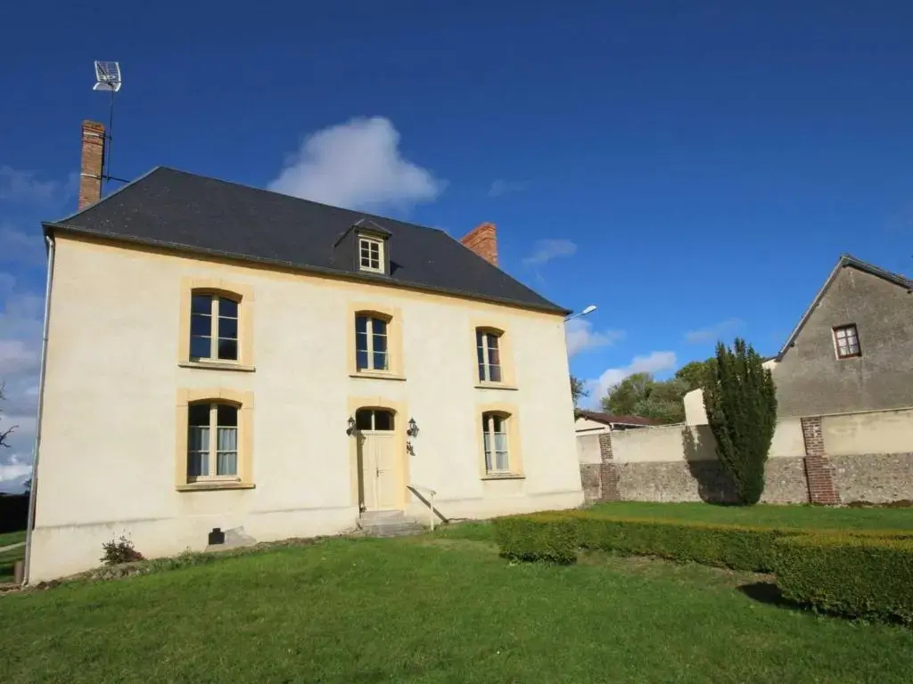 Gîte la Gonfrière, 5 Pièces, 8 Personnes - Fr-1-497-78