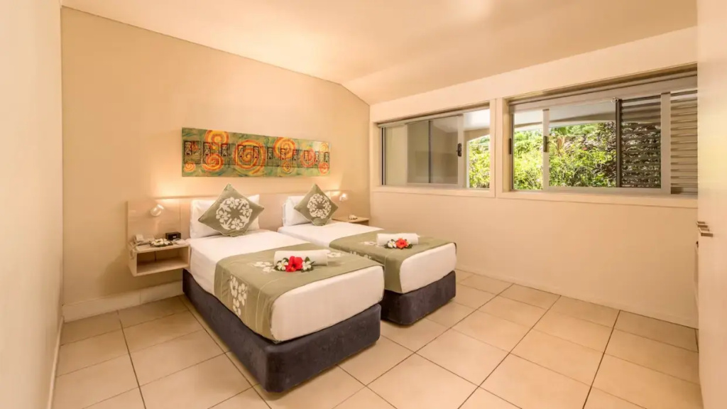 2 Bedrooms Suite beachfront