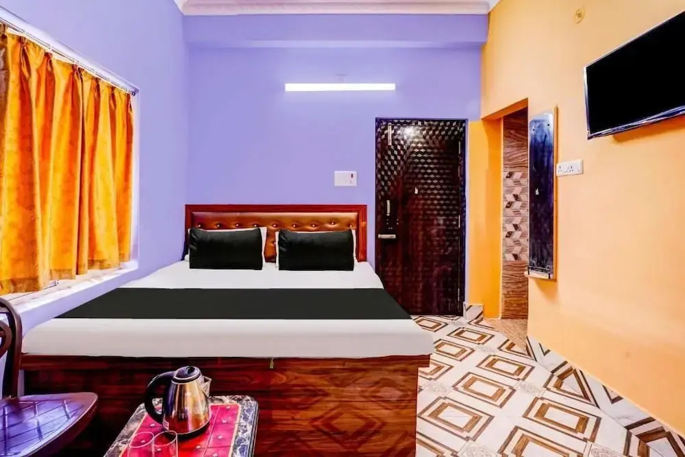 Hotel Om Palace & Banquet Hall