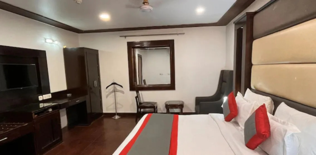 Qotel Hotel Sandberry Prashant Vihar