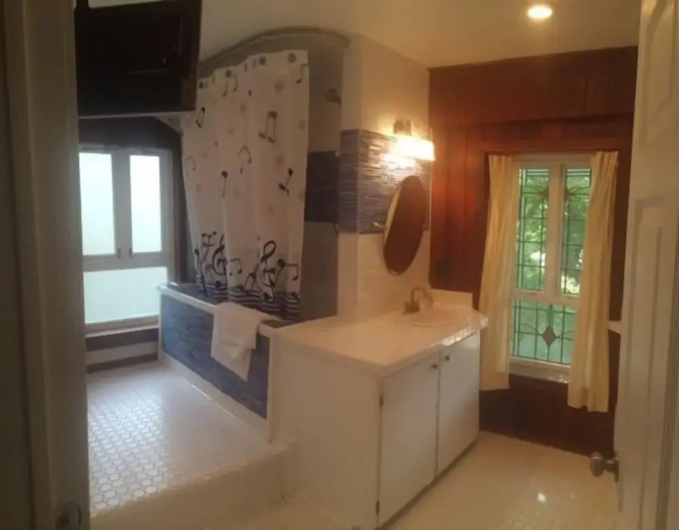 2 Bedrooms Cottage with balcony