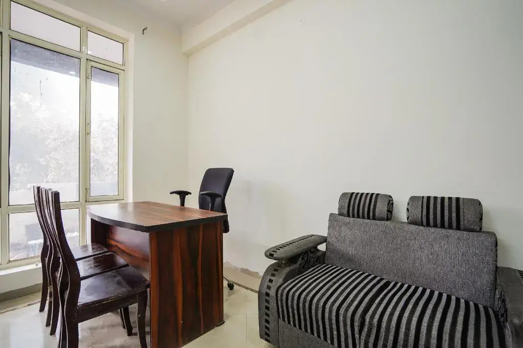 Mother's Residency by OYO Rooms