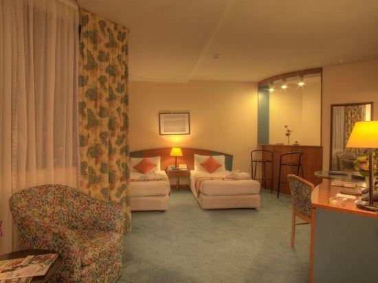 Al Diar Dana Hotel