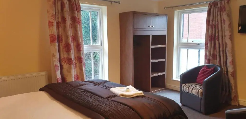 Usk And Railway Inn - Chambres