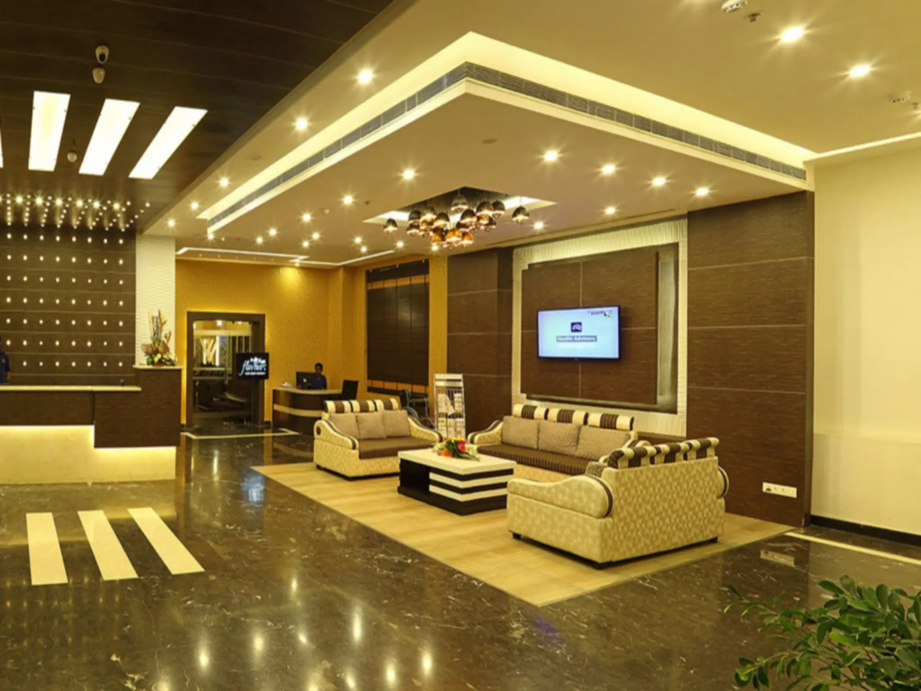 Lobby & Reception