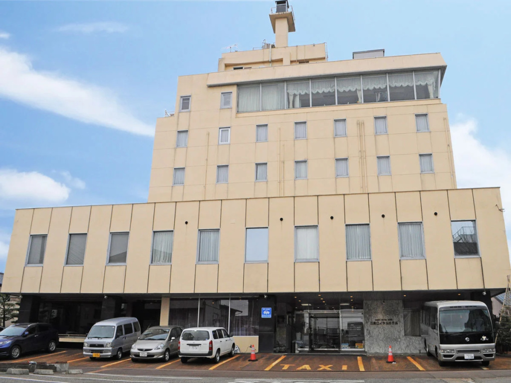 Sanjo Royal Hotel