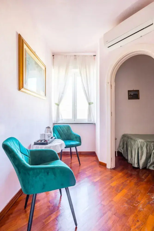 Grand room