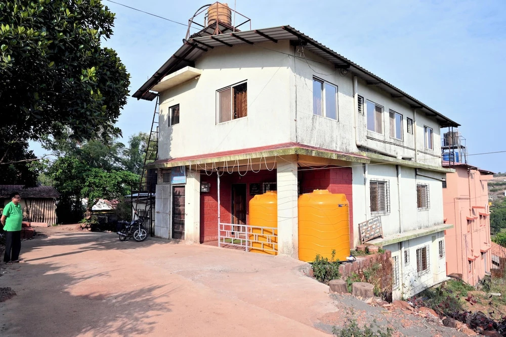 Kiran Homestay