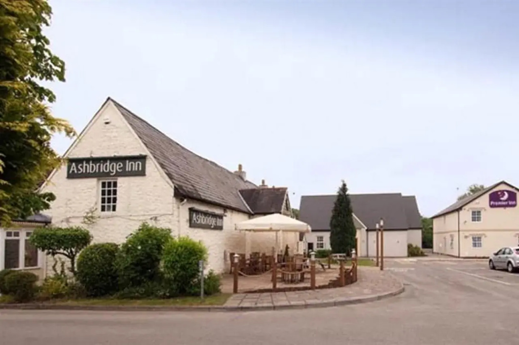 Premier Inn Cwmbran - Général
