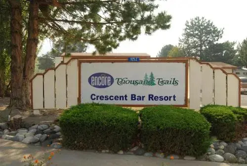 Crescent Bar Camping Resort Studio Cabin 3