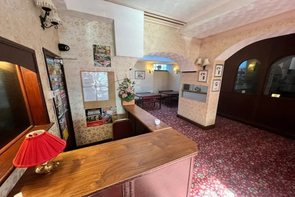 Image 12