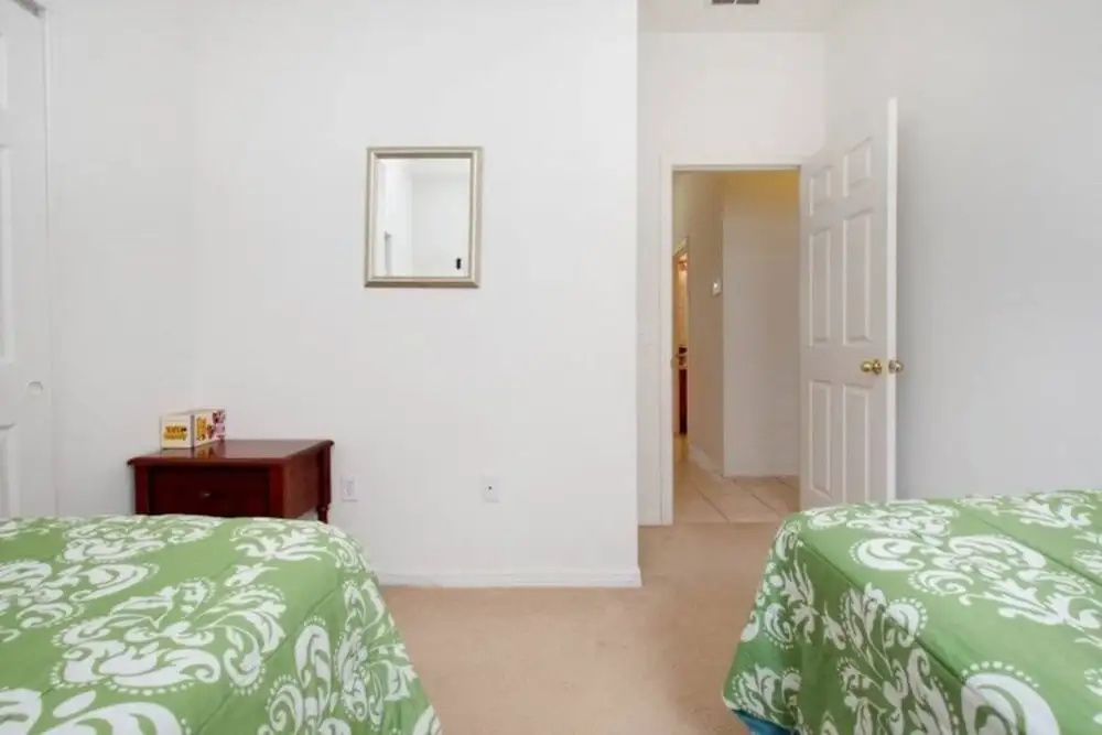 Windwood Bay Vacation Home 4 Bedroom Home by Redawning