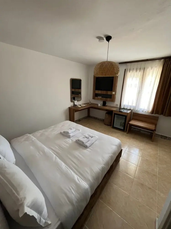 Comfort Double room (full double bed)