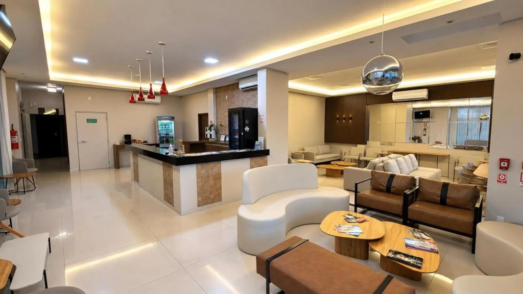 Mac Hotel — 2
