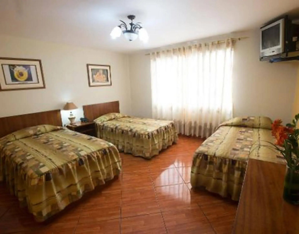 Hotel Nirvana - Général