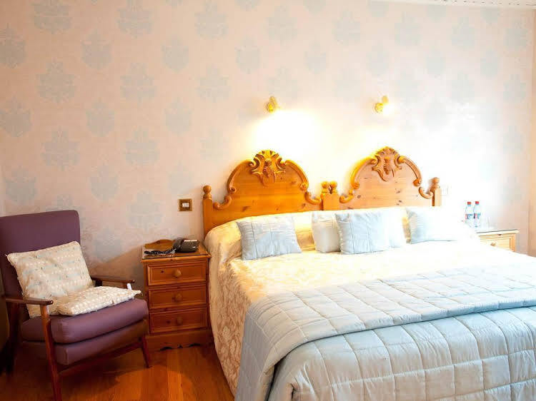 Adare Guest House by null