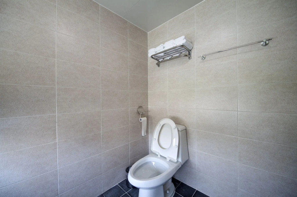Image 10