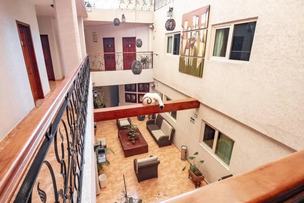 Balcony & Terrace